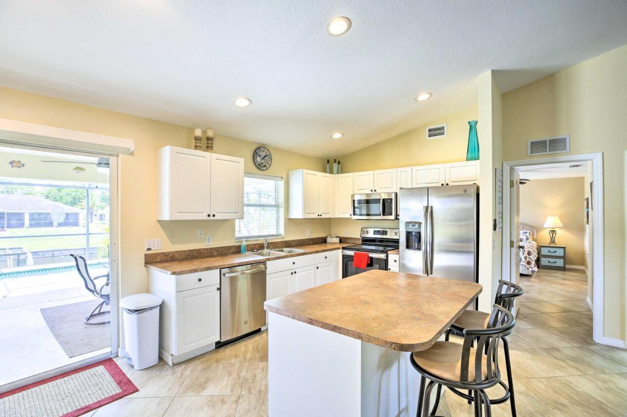 Cape Coral Canalfront Home With Pool And Dock Ngoại thất bức ảnh