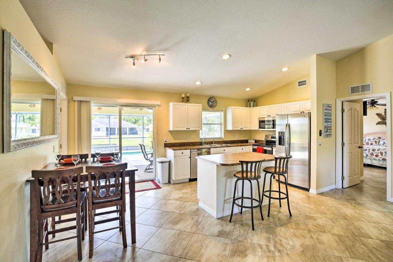 Cape Coral Canalfront Home With Pool And Dock Ngoại thất bức ảnh