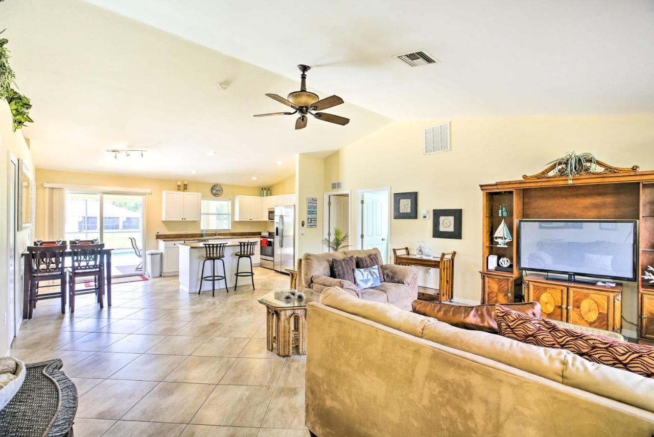 Cape Coral Canalfront Home With Pool And Dock Ngoại thất bức ảnh