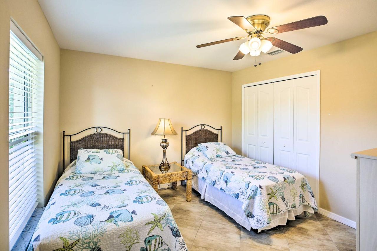 Cape Coral Canalfront Home With Pool And Dock Ngoại thất bức ảnh